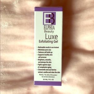 Elphia Beauty Luxe exfoliating gel